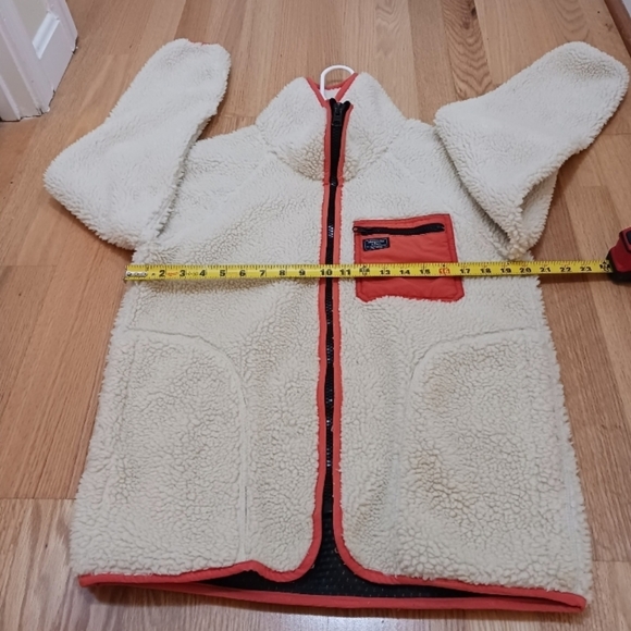 Abecrombie & Fitch Retro Faux Fur Heavy Sweater size Small for Men Unisex - Picture 2 of 11